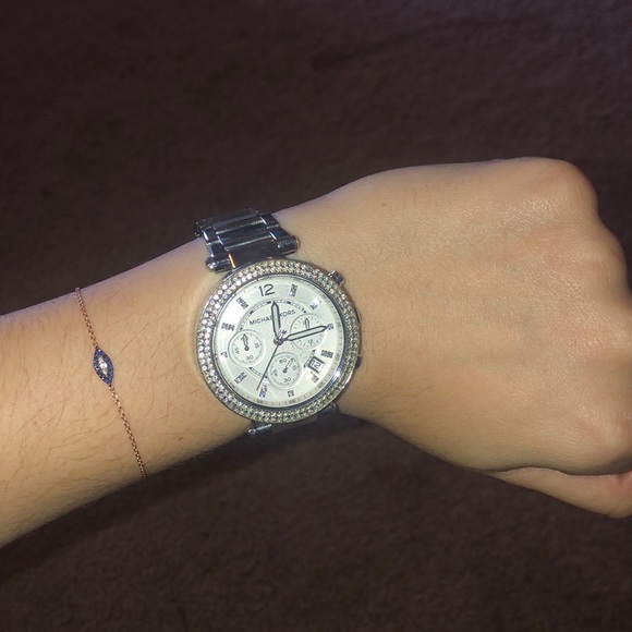 Authentic Michael Kors watch - Picture 1 of 3